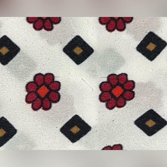 Loft Floral Top (Sz SP) - Picture 6 of 10